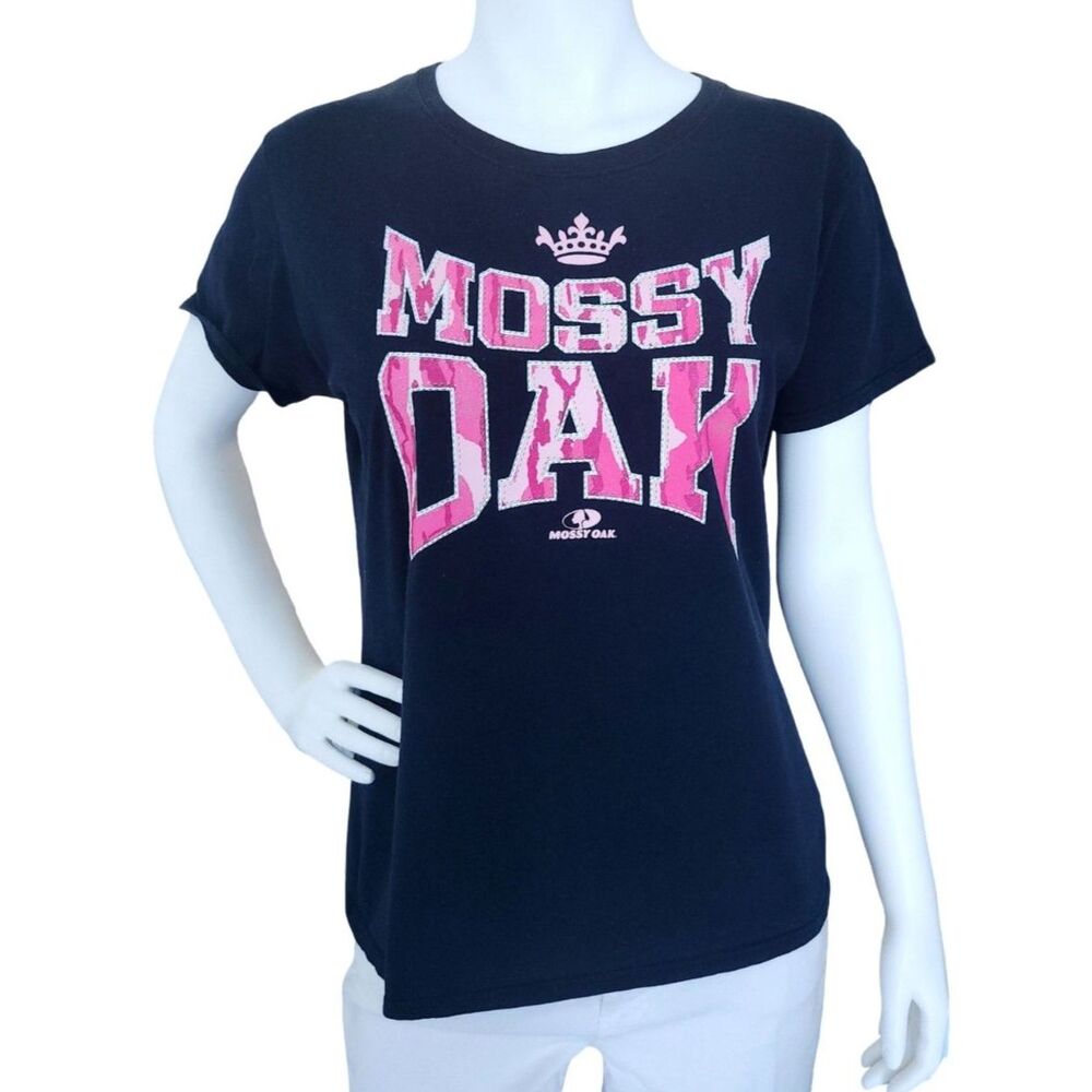 Mossy Oak Women's Pink Camo Crown Graphic T-Shirt